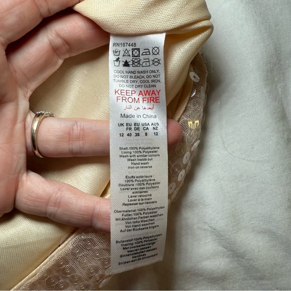 NWT Pretty Little Thing Nude Sequin Shoulder pads Sleeveless Bodycon Dress Sz 8 - Picture 10 of 13